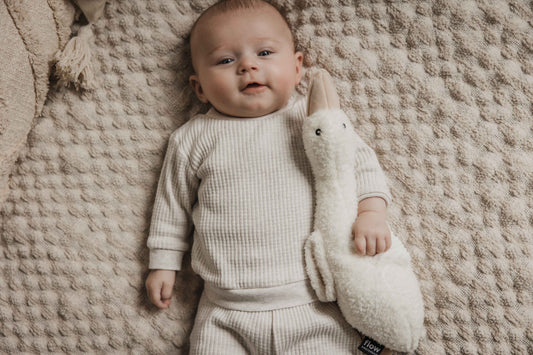 Liva (beige) - Oplaadbare hartslagknuffel